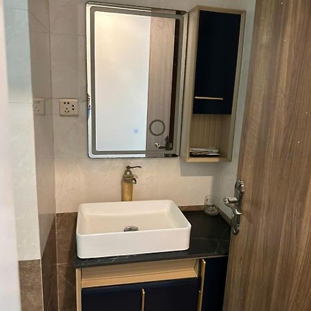Royal Hotel & Apartment Da Nang Exterior foto